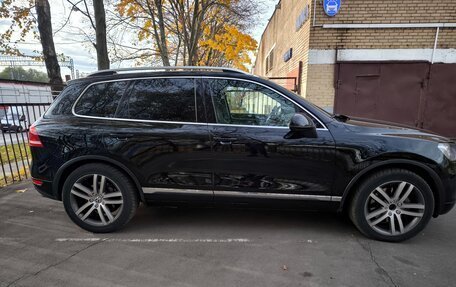 Volkswagen Touareg III, 2010 год, 3 750 000 рублей, 3 фотография