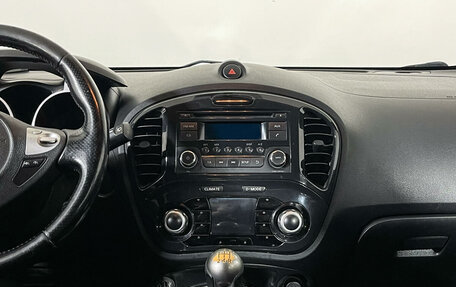 Nissan Juke II, 2011 год, 980 000 рублей, 11 фотография