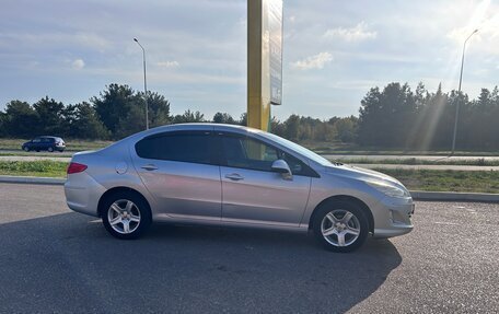 Peugeot 408 I рестайлинг, 2012 год, 850 000 рублей, 4 фотография