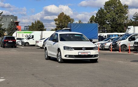 Volkswagen Jetta VI, 2013 год, 1 100 000 рублей, 3 фотография