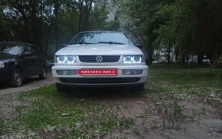 Volkswagen Passat B4, 1993 год, 155 000 рублей, 8 фотография