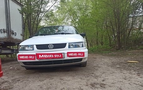 Volkswagen Passat B4, 1993 год, 155 000 рублей, 7 фотография