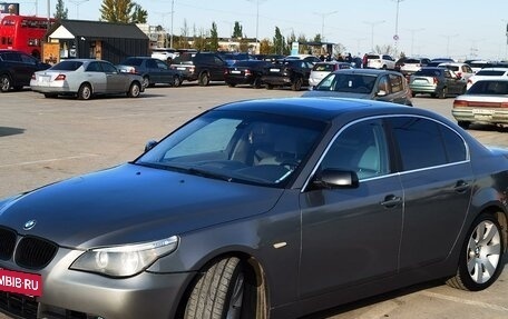 BMW 5 серия, 2004 год, 850 000 рублей, 3 фотография