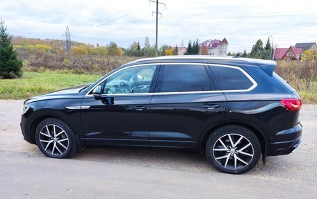 Volkswagen Touareg III, 2018 год, 4 690 000 рублей, 18 фотография