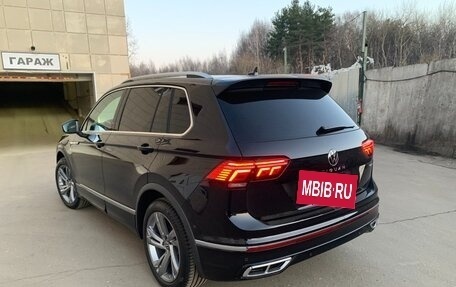 Volkswagen Tiguan II, 2021 год, 4 600 000 рублей, 3 фотография