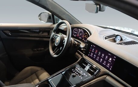 Porsche Panamera, 2024 год, 30 990 500 рублей, 7 фотография