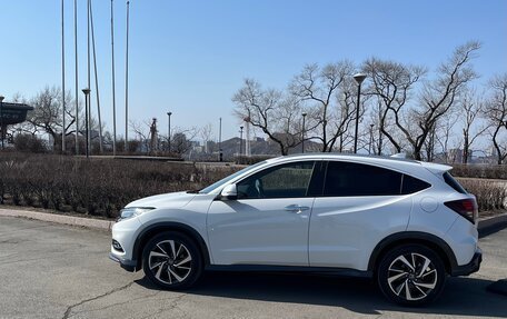 Honda Vezel, 2019 год, 2 395 000 рублей, 5 фотография