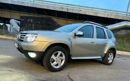 Renault Duster I рестайлинг, 2012 год, 910 000 рублей, 8 фотография