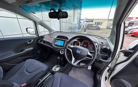 Honda Fit III, 2010 год, 890 000 рублей, 9 фотография