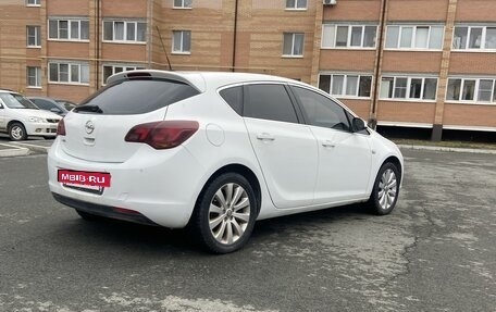 Opel Astra J, 2010 год, 450 000 рублей, 4 фотография