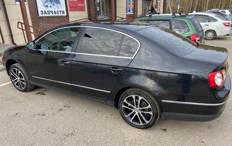 Volkswagen Passat B6, 2007 год, 650 000 рублей, 4 фотография