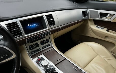 Jaguar XF I рестайлинг, 2012 год, 2 750 000 рублей, 10 фотография