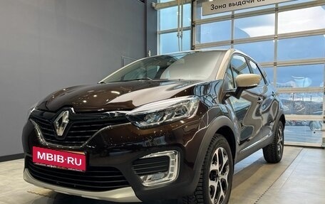 Renault Kaptur I рестайлинг, 2017 год, 1 559 000 рублей, 1 фотография