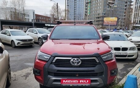 Toyota Hilux VIII, 2020 год, 4 500 000 рублей, 8 фотография