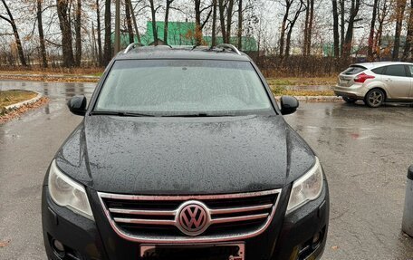 Volkswagen Tiguan I, 2010 год, 1 380 000 рублей, 2 фотография