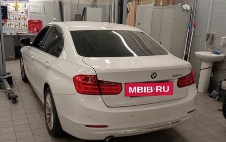 BMW 3 серия, 2013 год, 1 620 000 рублей, 4 фотография