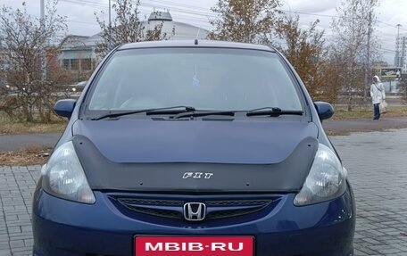 Honda Fit III, 2002 год, 595 000 рублей, 3 фотография