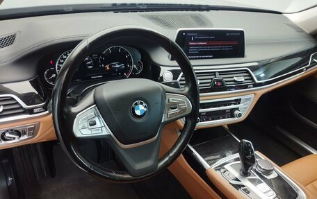 BMW 7 серия, 2017 год, 5 987 000 рублей, 13 фотография