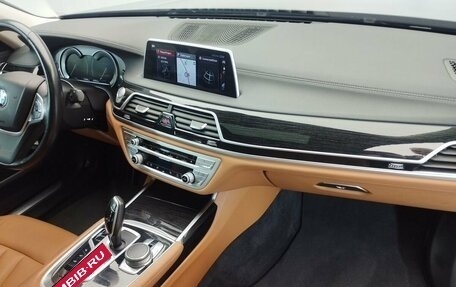 BMW 7 серия, 2017 год, 5 987 000 рублей, 27 фотография