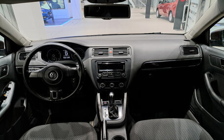 Volkswagen Jetta VI, 2012 год, 1 189 000 рублей, 14 фотография