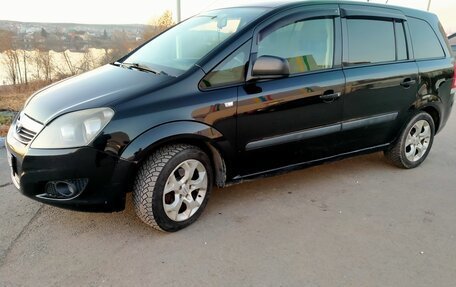 Opel Zafira B, 2010 год, 695 999 рублей, 3 фотография