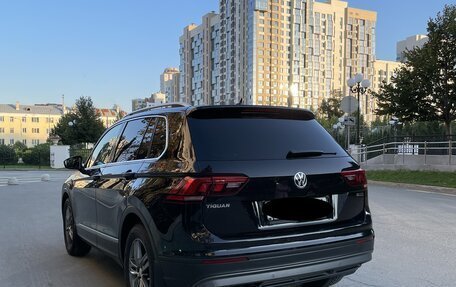 Volkswagen Tiguan II, 2019 год, 3 489 000 рублей, 39 фотография