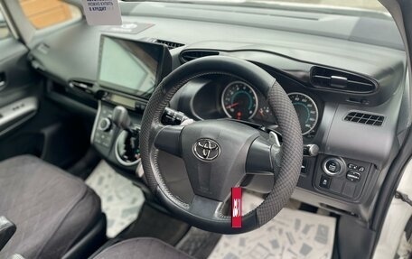 Toyota Wish II, 2009 год, 1 349 000 рублей, 10 фотография