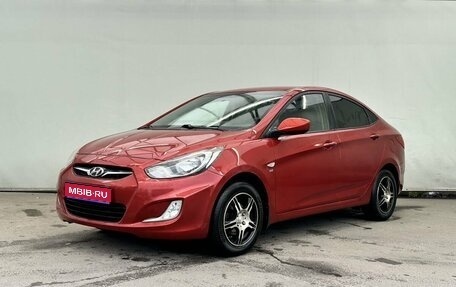 Hyundai Solaris II рестайлинг, 2011 год, 799 000 рублей, 1 фотография