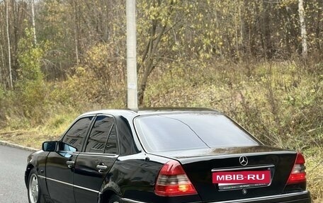 Mercedes-Benz C-Класс, 1995 год, 355 000 рублей, 3 фотография