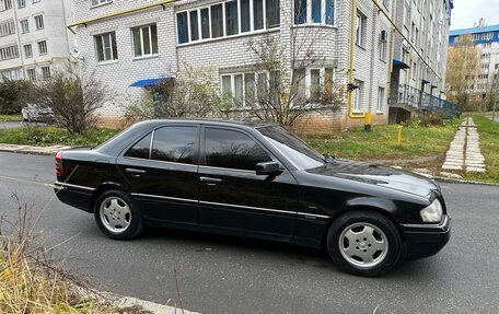 Mercedes-Benz C-Класс, 1995 год, 355 000 рублей, 6 фотография