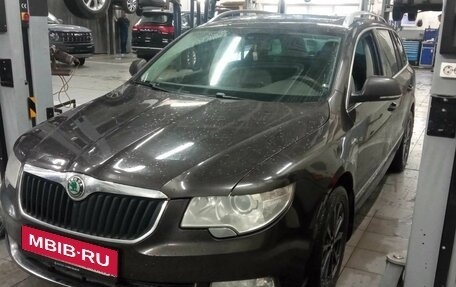 Skoda Superb III рестайлинг, 2013 год, 1 239 000 рублей, 1 фотография