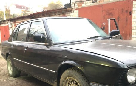 BMW 5 серия, 1986 год, 145 000 рублей, 6 фотография