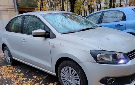 Volkswagen Polo VI (EU Market), 2013 год, 680 000 рублей, 1 фотография