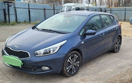 KIA cee'd III, 2013 год, 900 000 рублей, 1 фотография