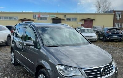 Volkswagen Touran III, 2007 год, 1 200 000 рублей, 1 фотография