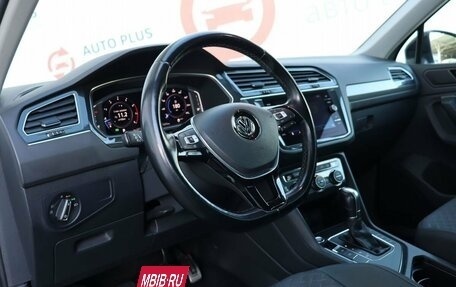 Volkswagen Tiguan II, 2019 год, 2 699 000 рублей, 10 фотография