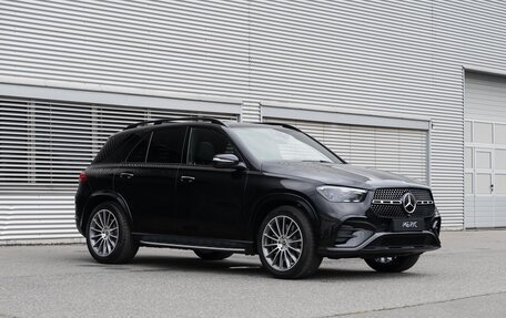 Mercedes-Benz GLE, 2023 год, 18 665 080 рублей, 2 фотография