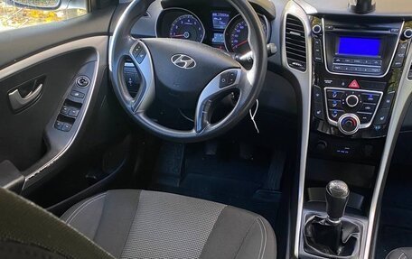 Hyundai i30 II рестайлинг, 2015 год, 1 090 000 рублей, 12 фотография