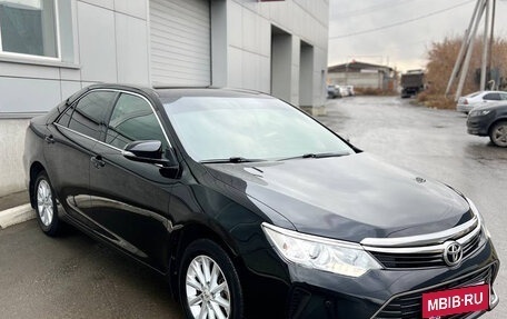 Toyota Camry, 2016 год, 2 100 000 рублей, 3 фотография