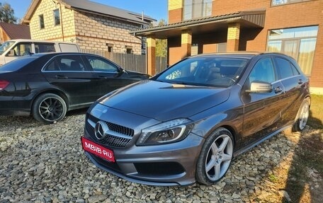 Mercedes-Benz A-Класс, 2013 год, 1 370 000 рублей, 11 фотография