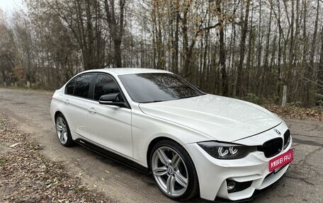 BMW 3 серия, 2014 год, 2 300 000 рублей, 3 фотография