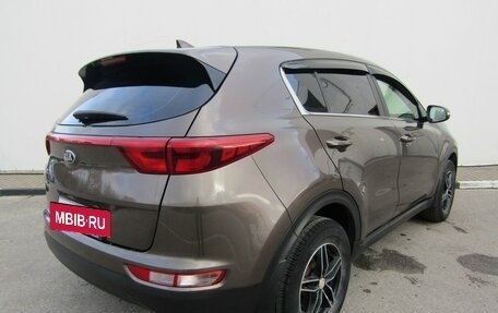 KIA Sportage IV рестайлинг, 2017 год, 1 800 000 рублей, 6 фотография