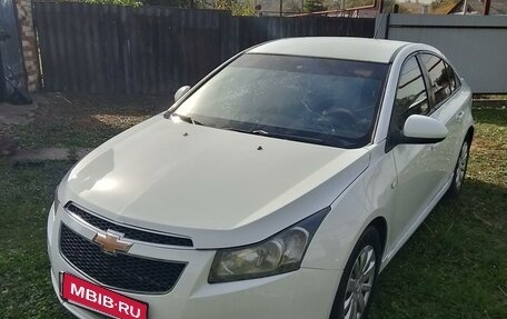 Chevrolet Cruze II, 2012 год, 500 000 рублей, 1 фотография