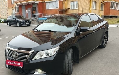 Toyota Camry, 2014 год, 1 700 000 рублей, 2 фотография