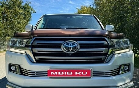 Toyota Land Cruiser 200, 2016 год, 7 600 000 рублей, 4 фотография