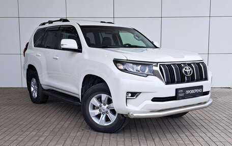 Toyota Land Cruiser Prado 150 рестайлинг 2, 2018 год, 4 949 000 рублей, 3 фотография