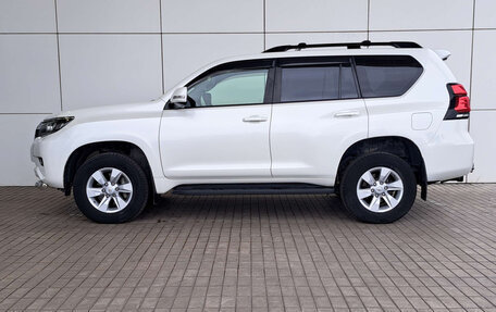 Toyota Land Cruiser Prado 150 рестайлинг 2, 2018 год, 4 949 000 рублей, 8 фотография