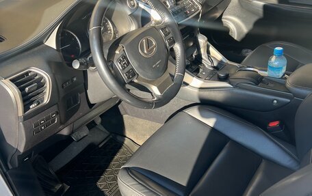 Lexus NX I, 2015 год, 3 050 000 рублей, 23 фотография