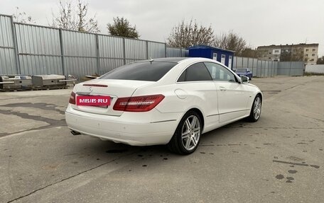 Mercedes-Benz E-Класс, 2010 год, 1 550 000 рублей, 5 фотография