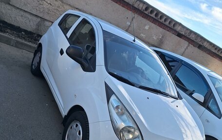 Chevrolet Spark III, 2013 год, 850 000 рублей, 5 фотография